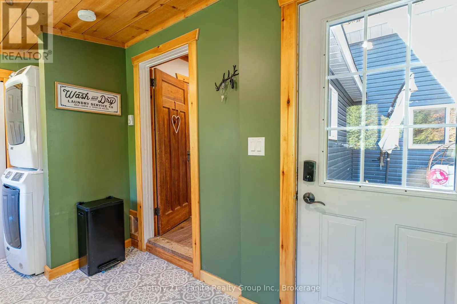 1297 HAMILTON ROAD