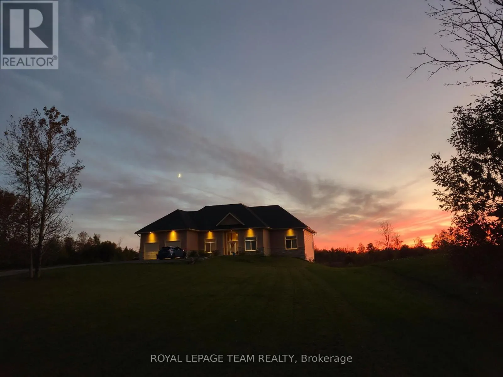 195 STONEWOOD DRIVE