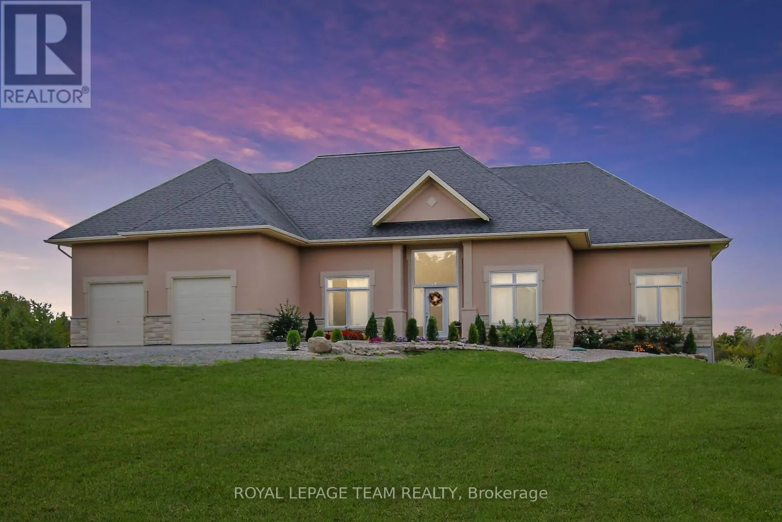 195 STONEWOOD DRIVE