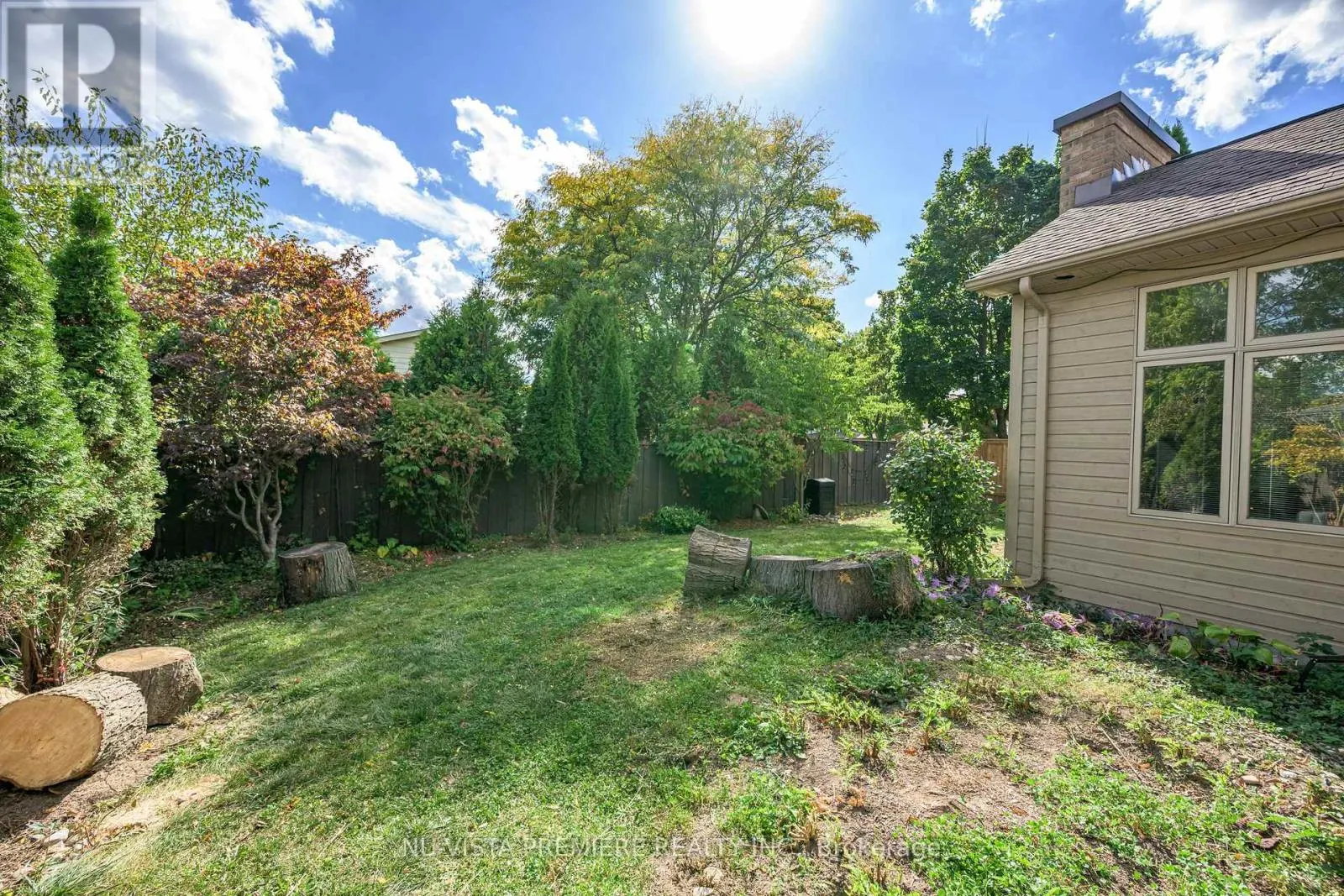 237 CASTLEGROVE BOULEVARD