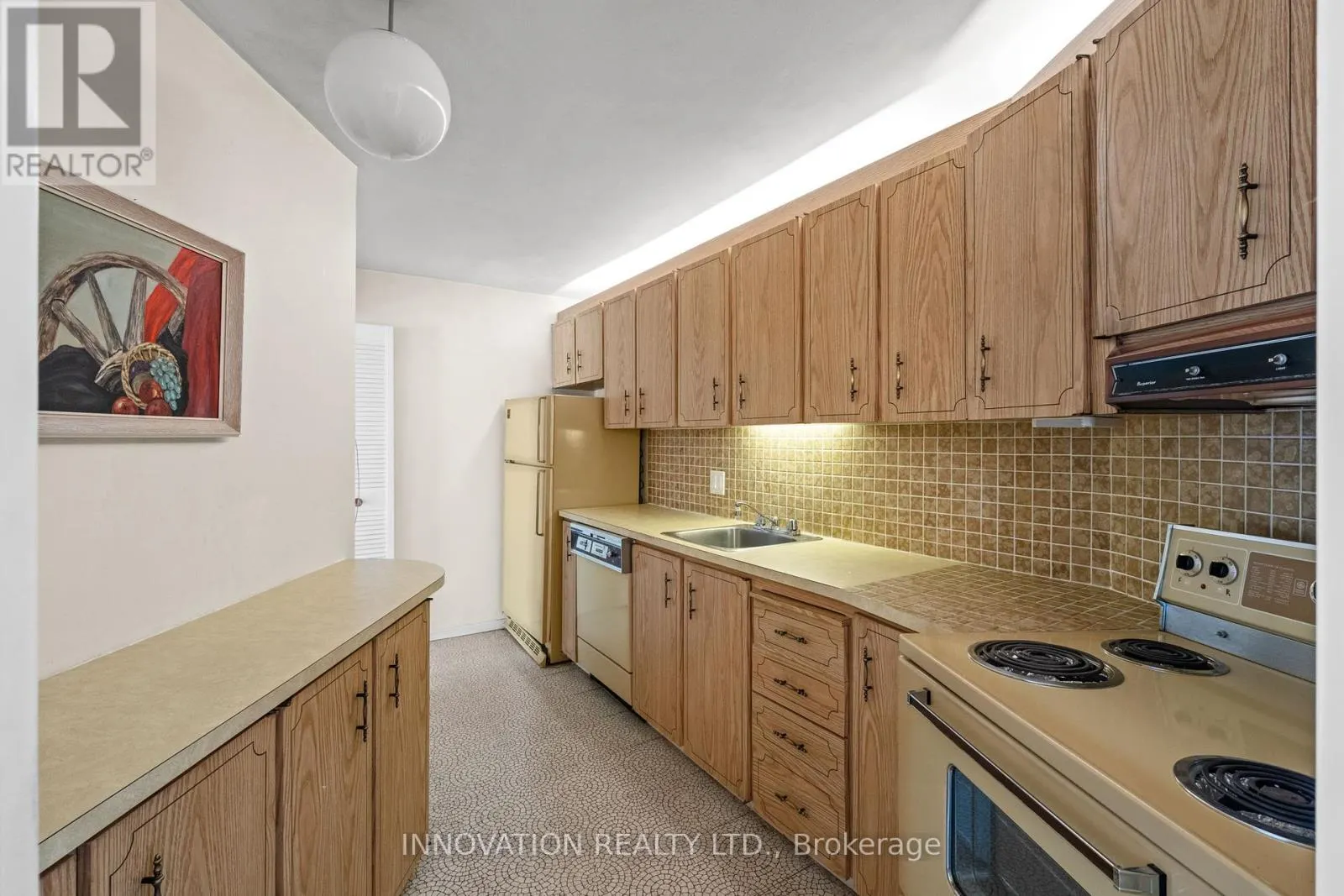 1905 - 1171 AMBLESIDE DRIVE