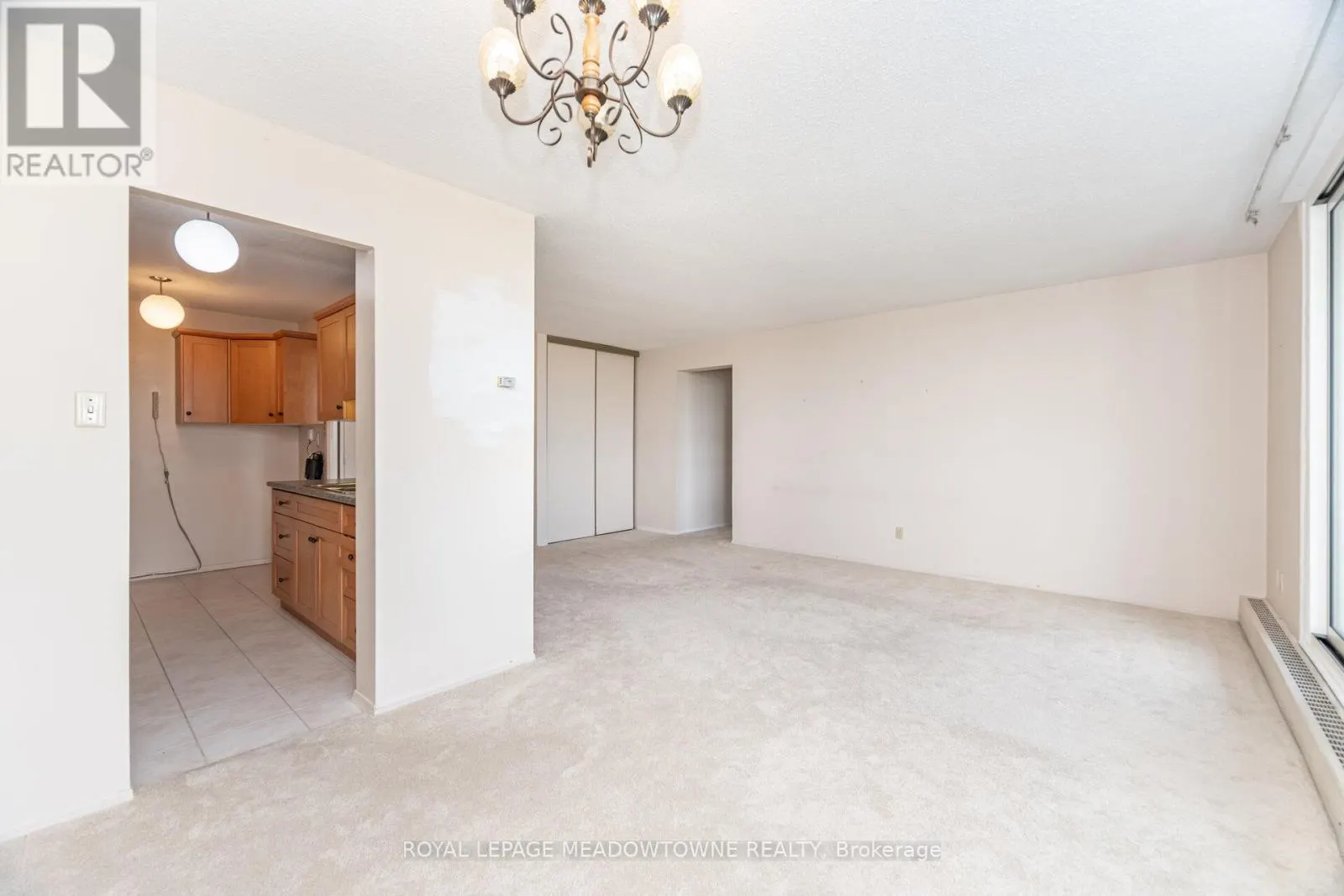 804 - 225 HARVARD PLACE