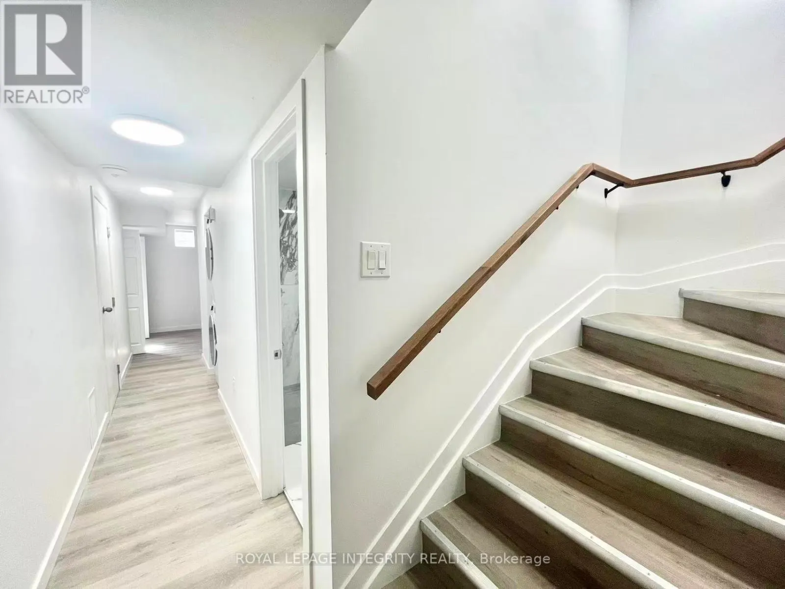 BASEMENT - 165 GOSLING CRESCENT