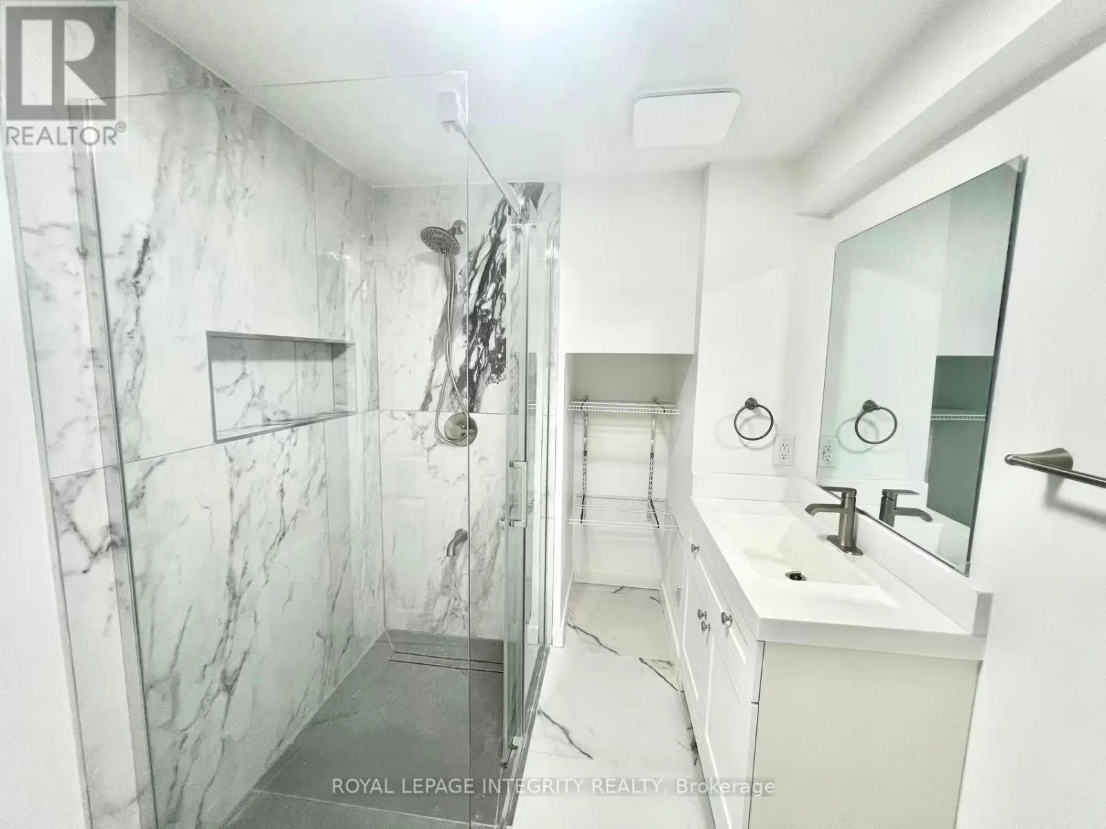 BASEMENT - 165 GOSLING CRESCENT