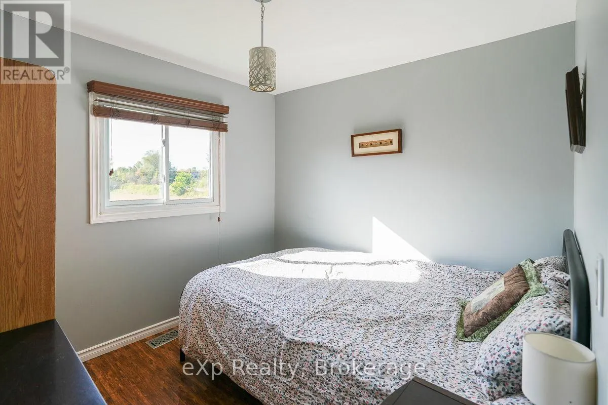 179422 GREY ROAD 17
