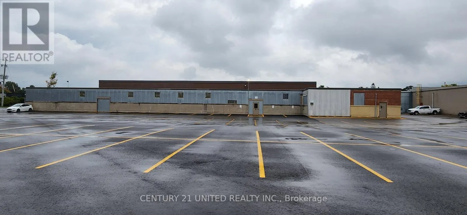 4 - 739 MONAGHAN ROAD, #4