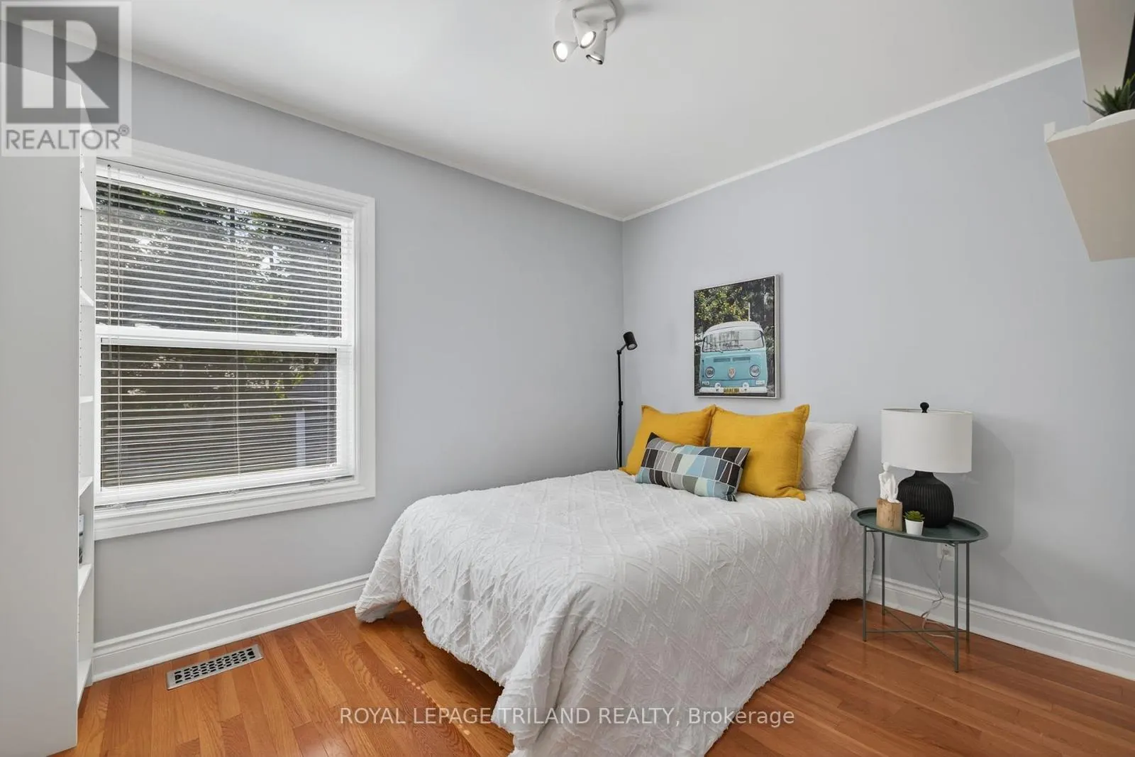 1345 LANGMUIR AVENUE