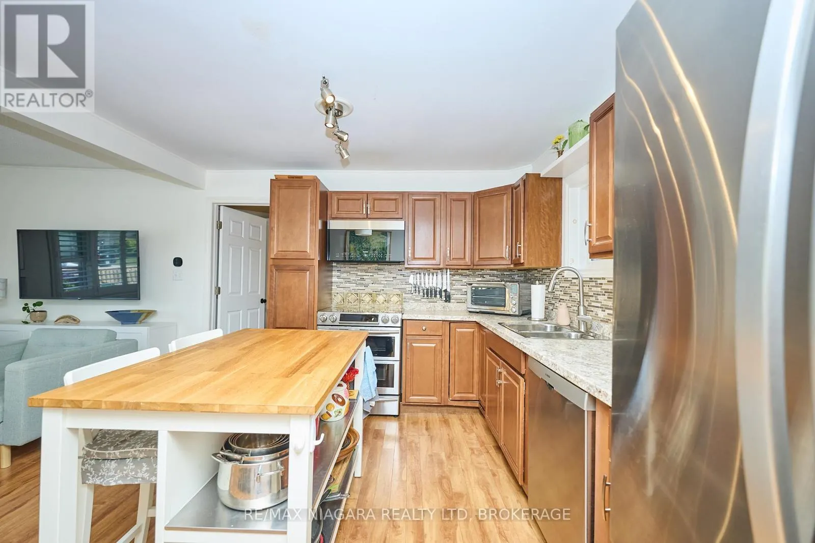 334 LEASK AVENUE