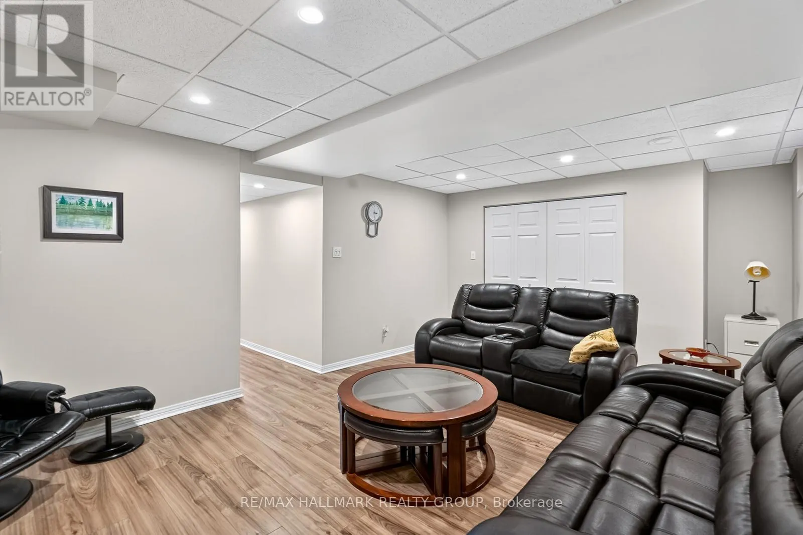 1816 APPLEGROVE COURT