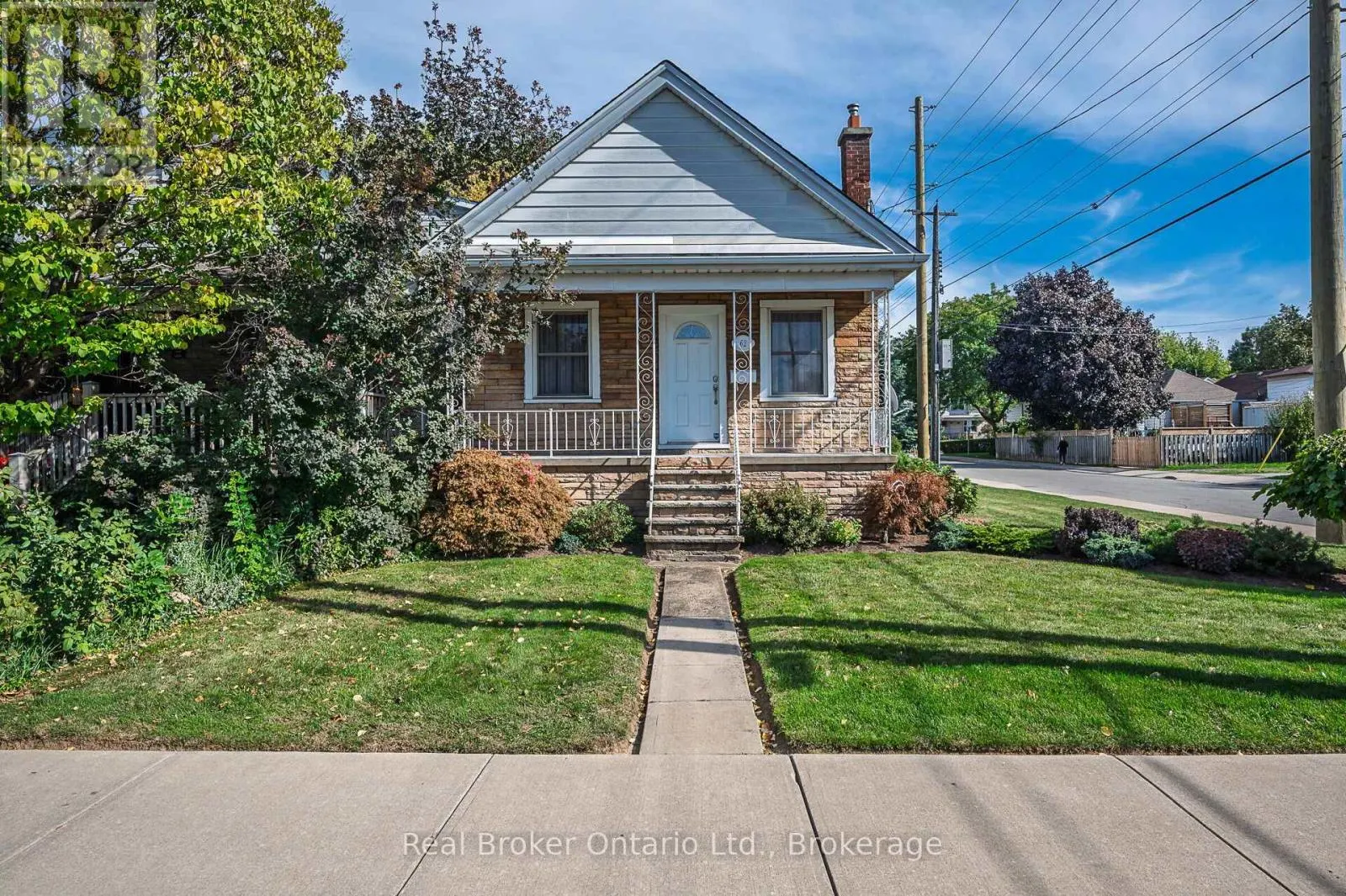 62 WEXFORD AVENUE N