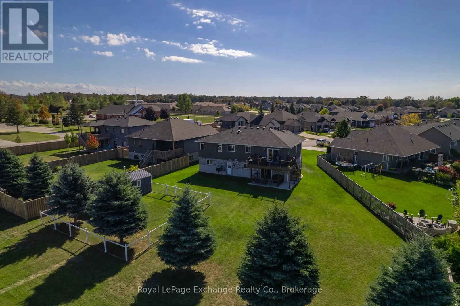 54 LAKEFIELD DRIVE