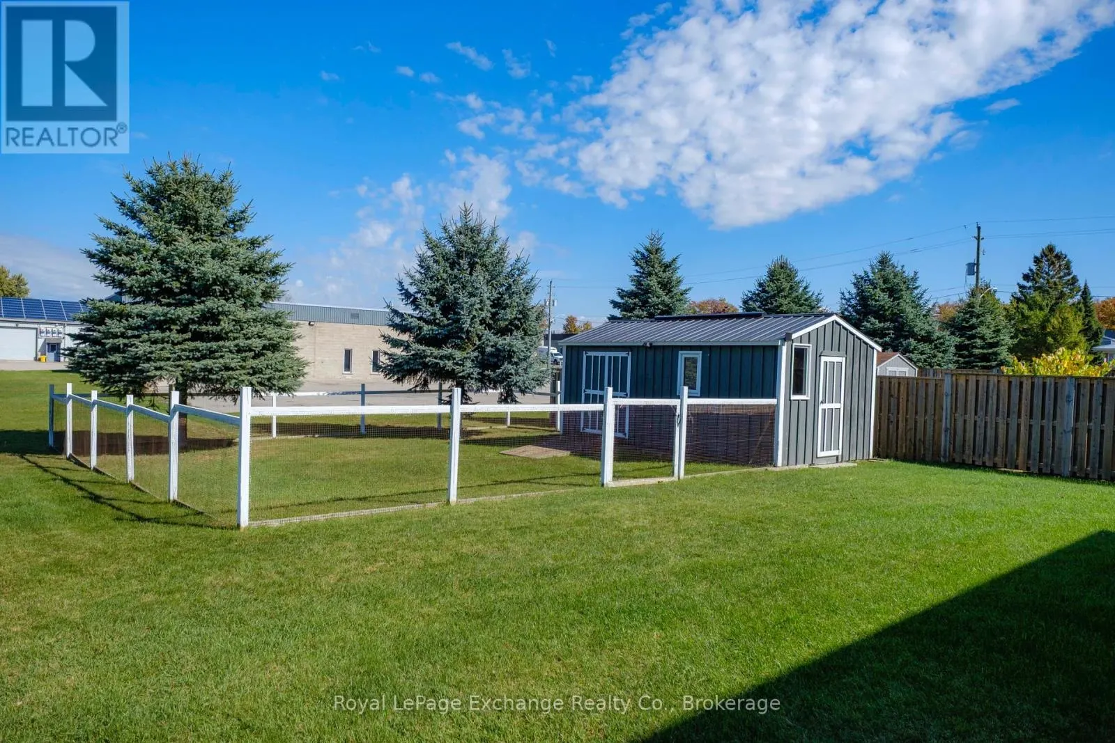 54 LAKEFIELD DRIVE