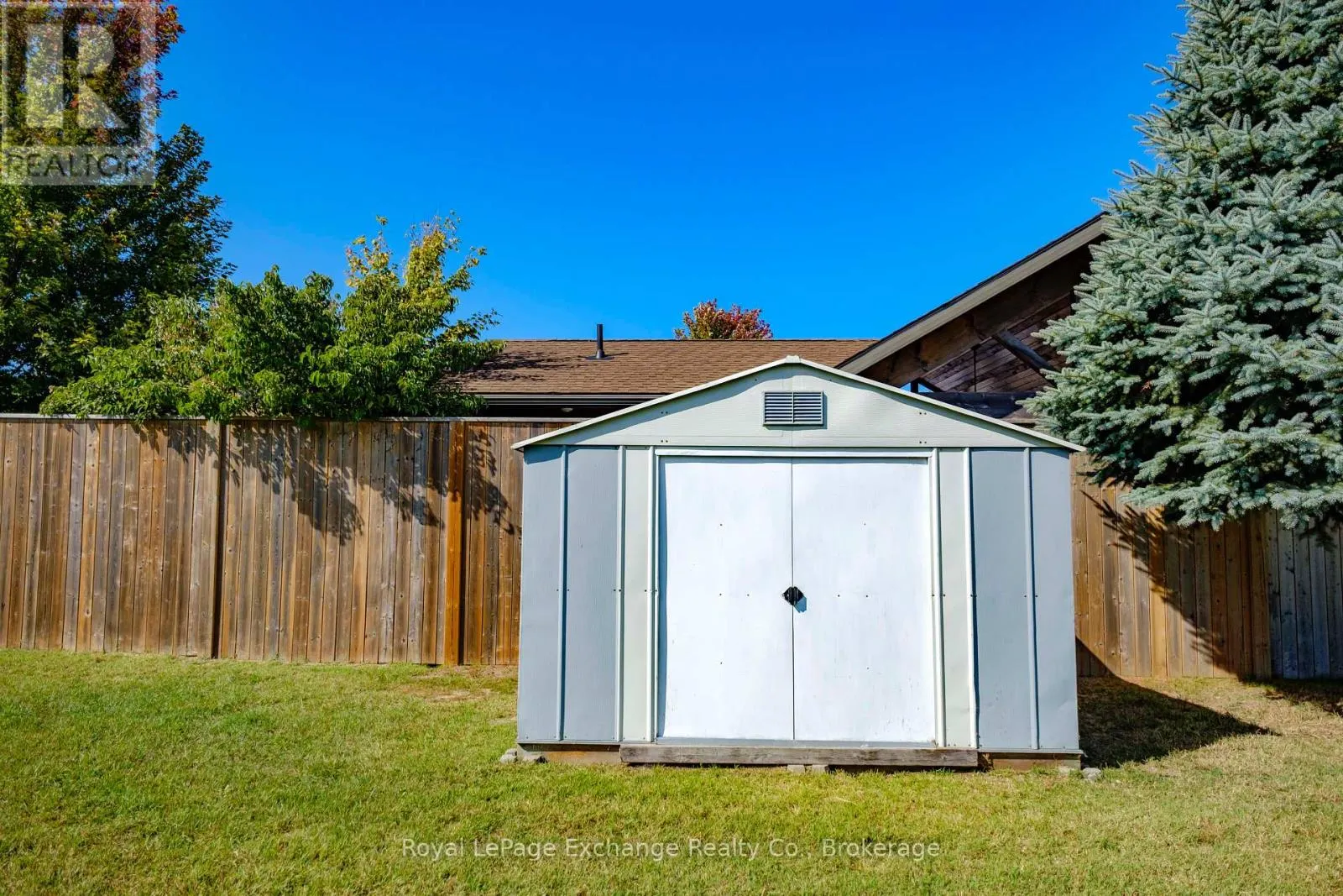 54 LAKEFIELD DRIVE