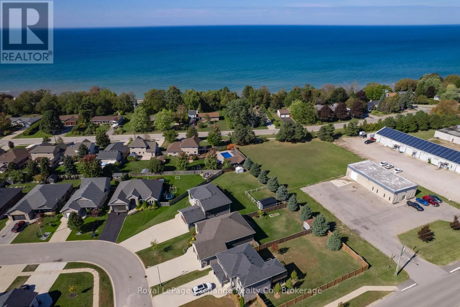 54 LAKEFIELD DRIVE