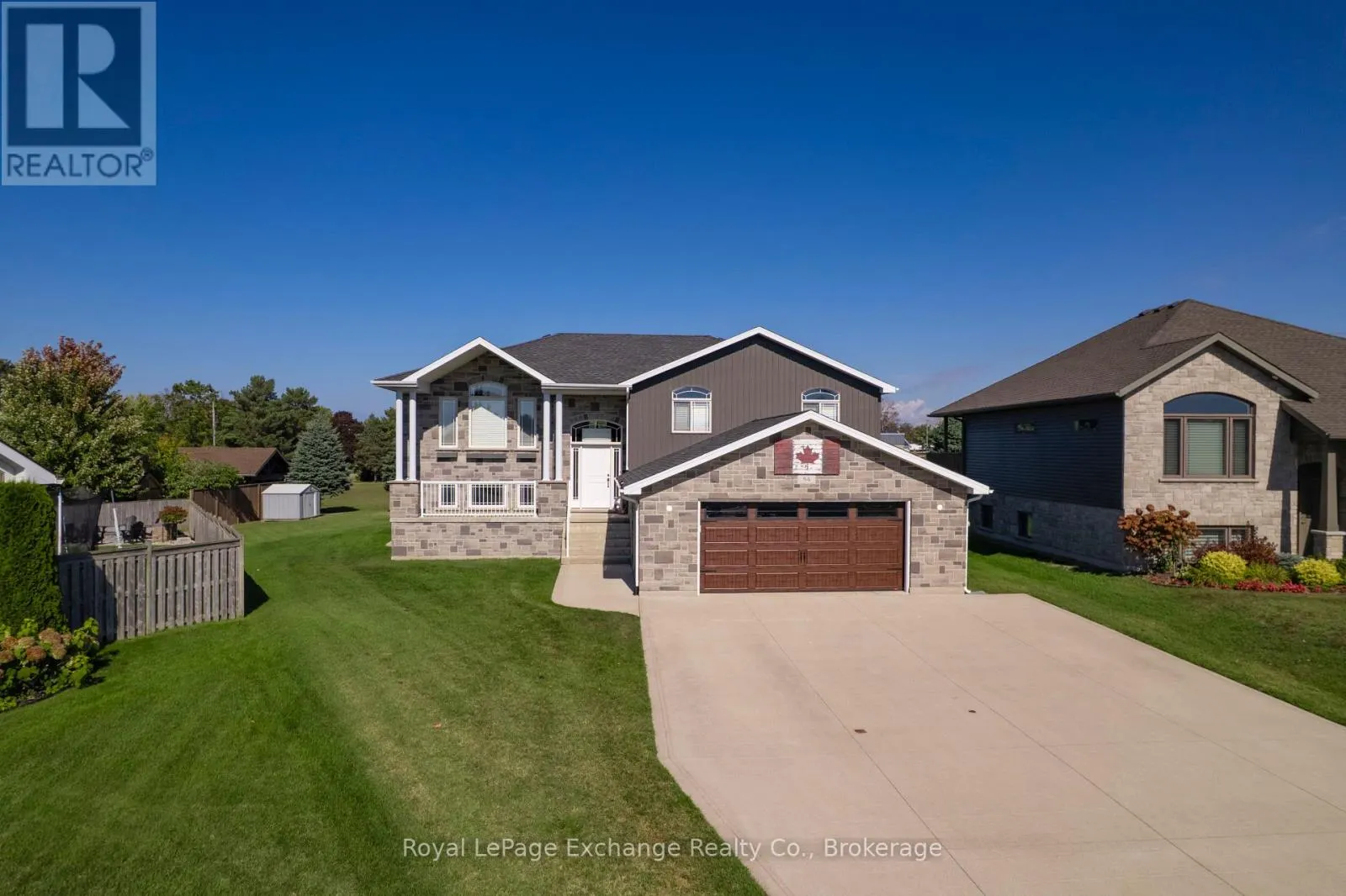 54 LAKEFIELD DRIVE