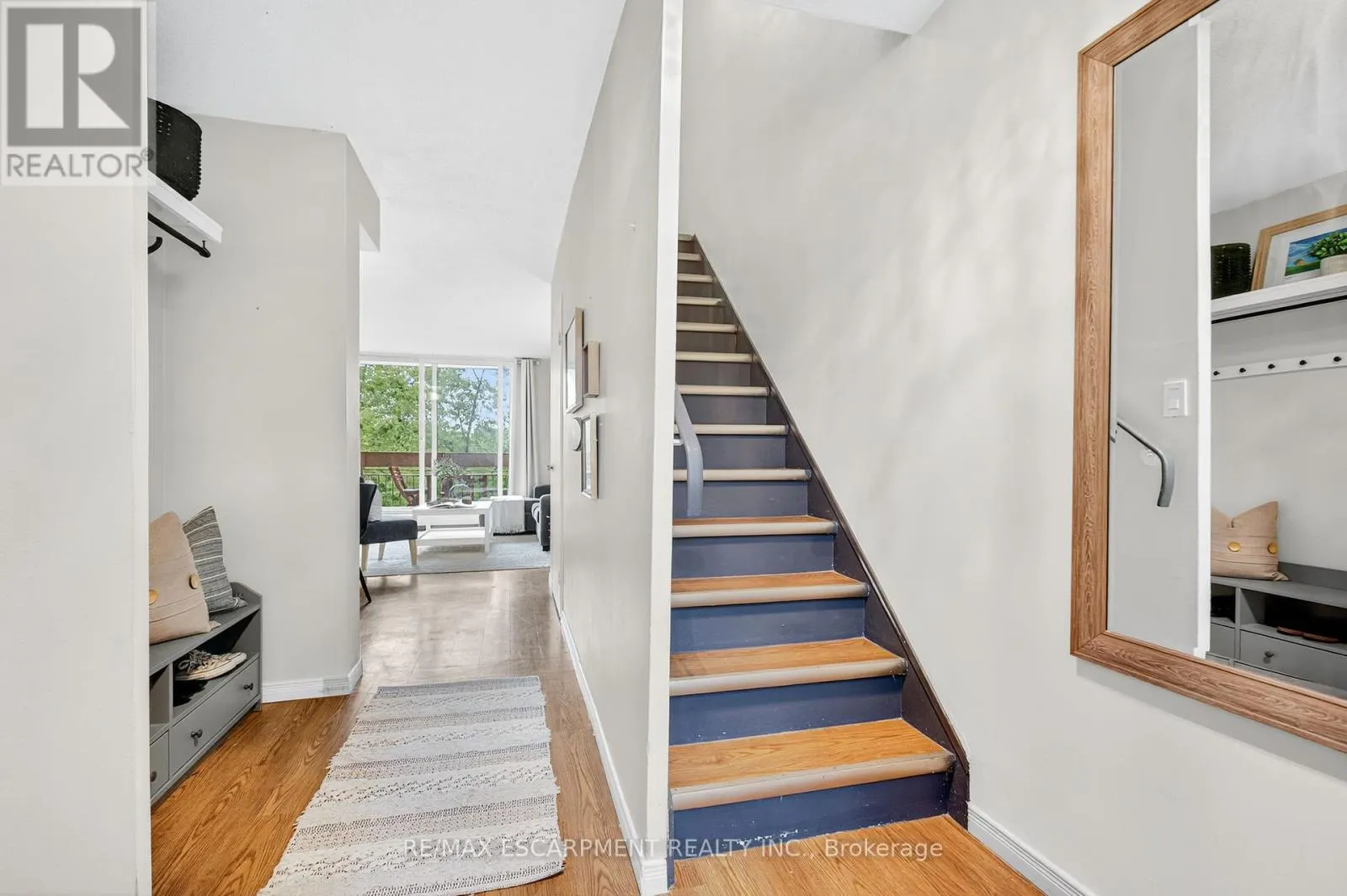 320 - 350 QUIGLEY ROAD