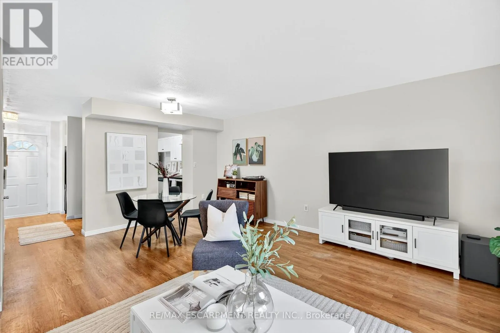 320 - 350 QUIGLEY ROAD