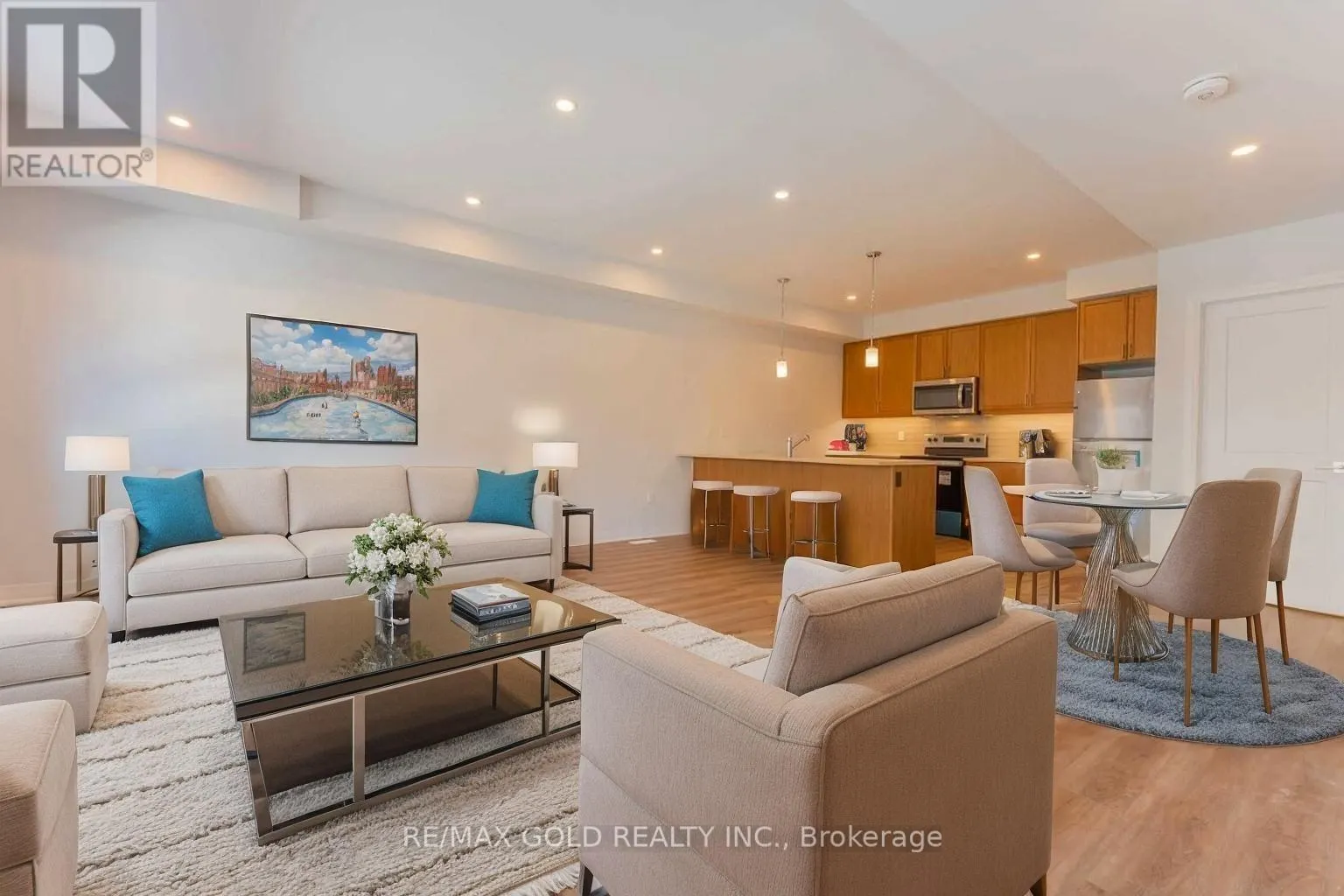 #58 - 51 SPARROW AVENUE