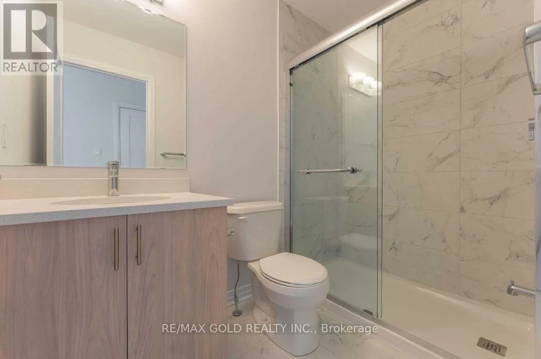 #58 - 51 SPARROW AVENUE