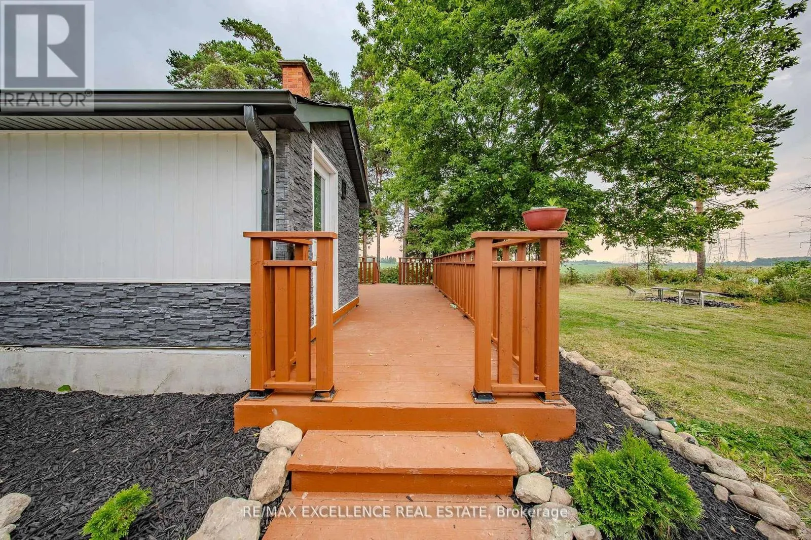 441038 CONCESSION 12-13 ROAD