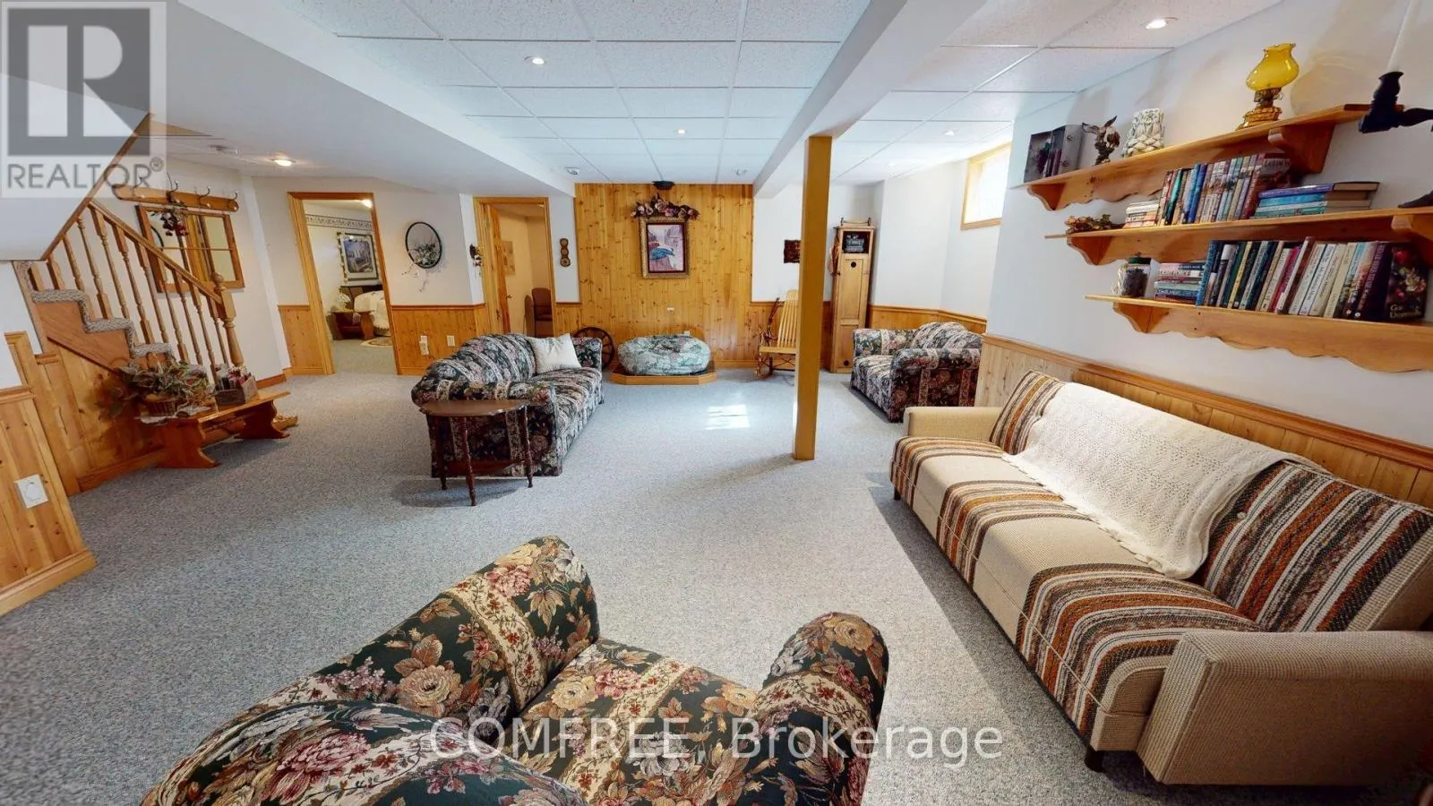 12 - 12 POND VIEW DRIVE