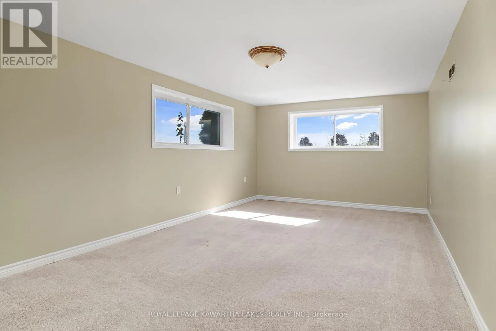 1240 MEADOWVIEW ROAD