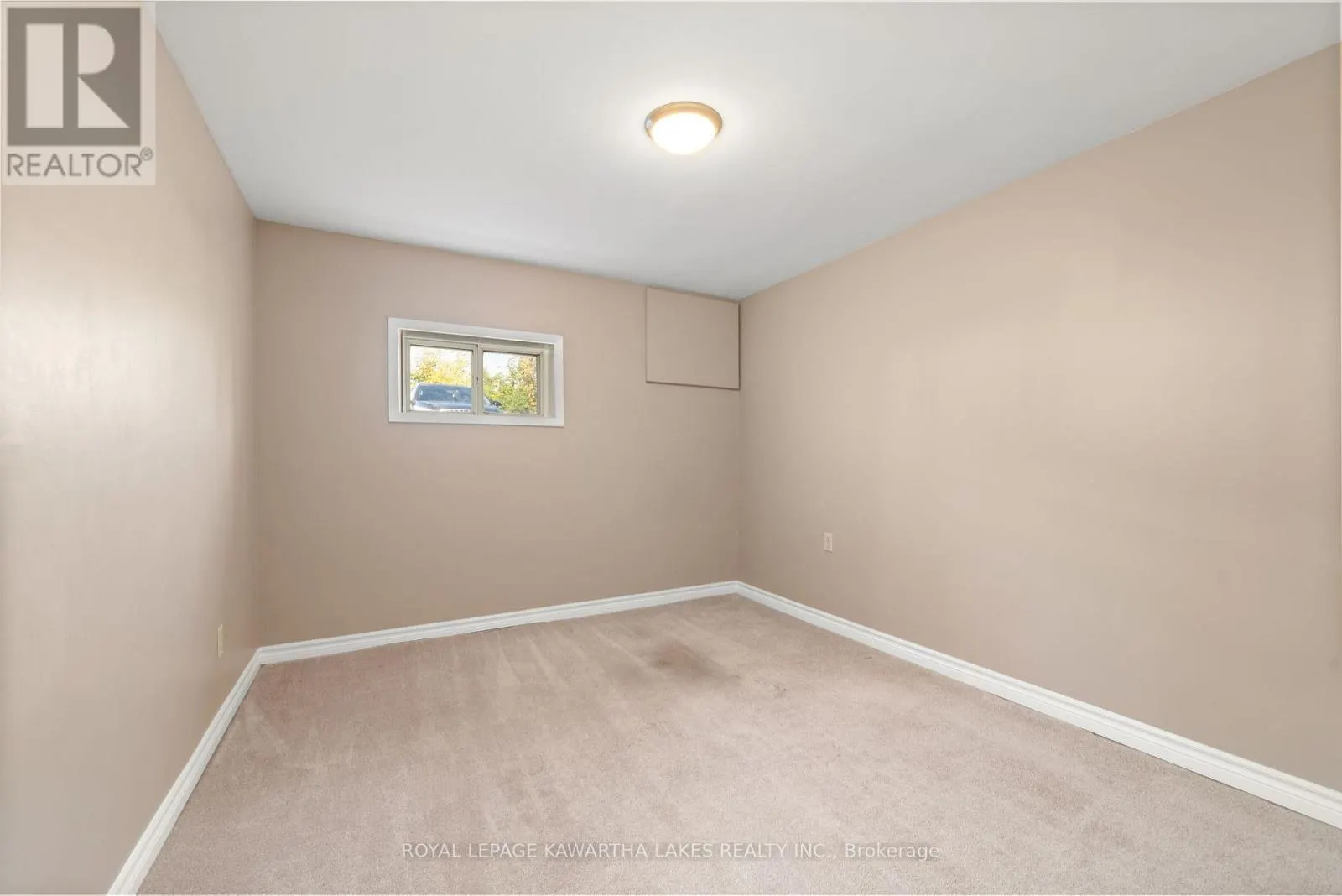 1240 MEADOWVIEW ROAD