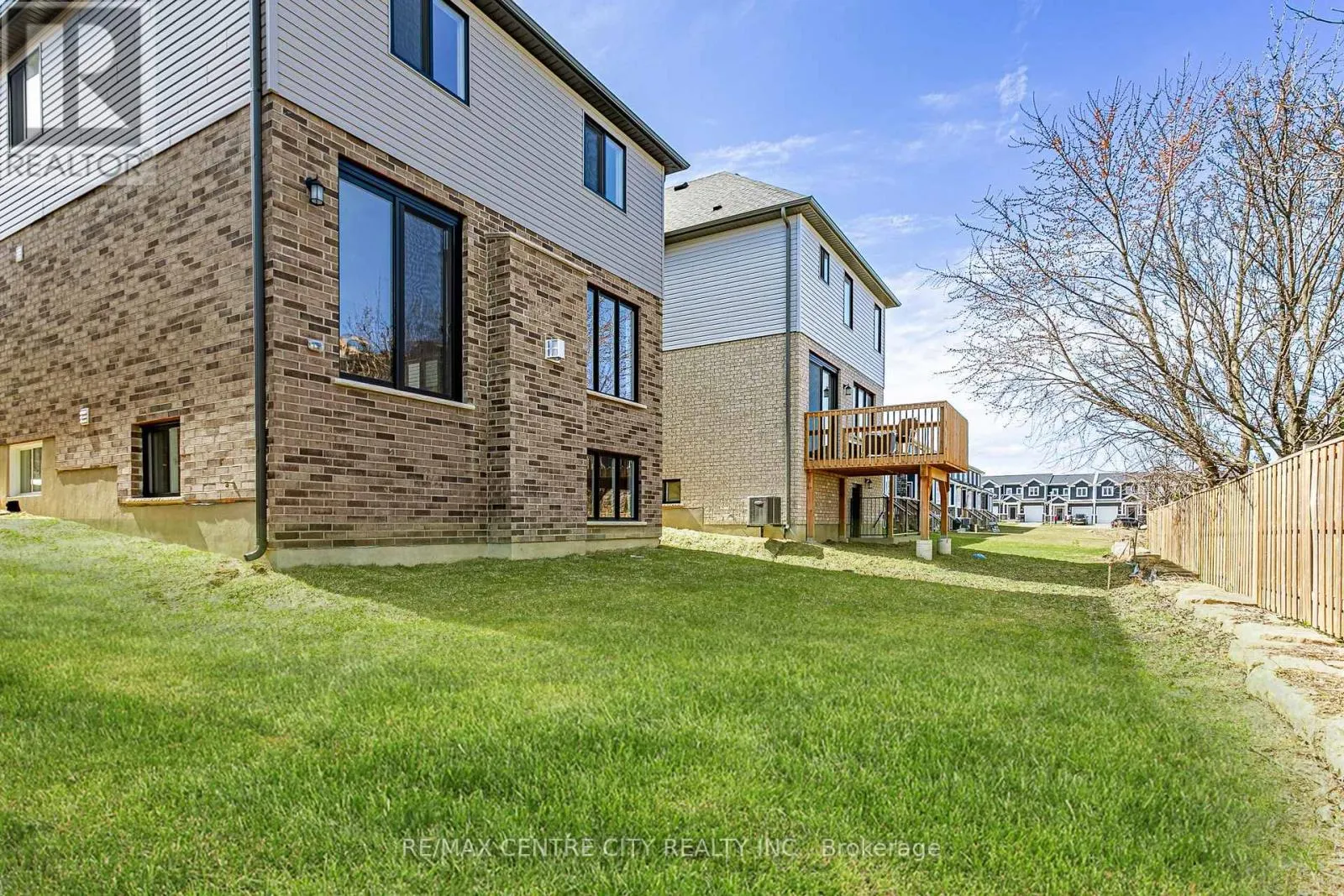 1596 NOAH BEND