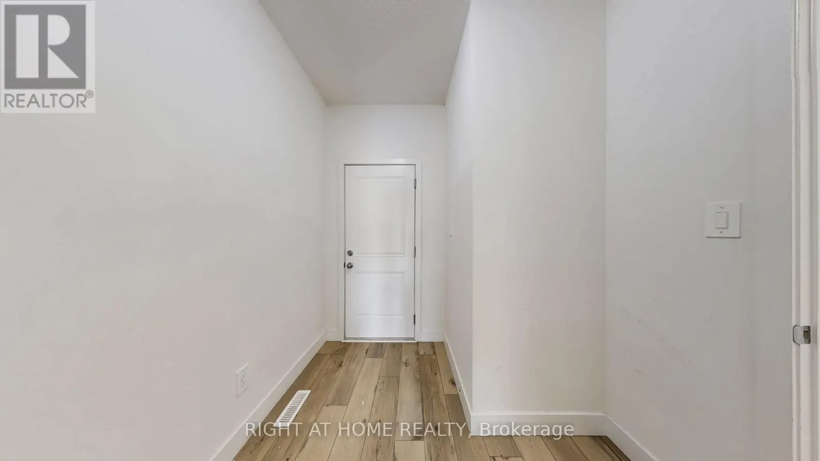 1608 CAPRI CRESCENT