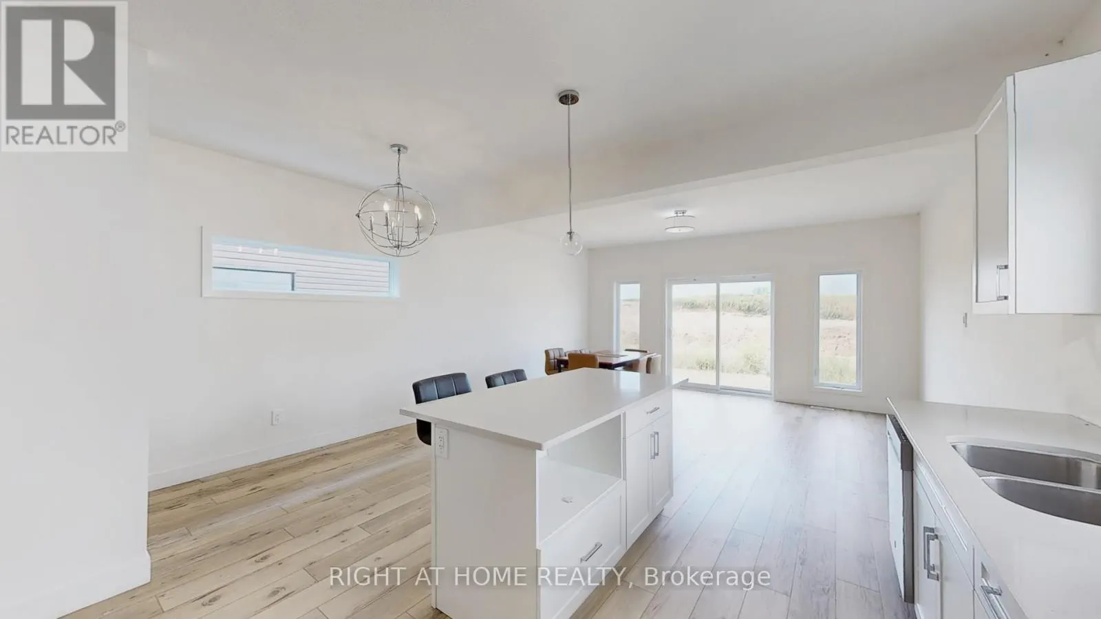 1608 CAPRI CRESCENT