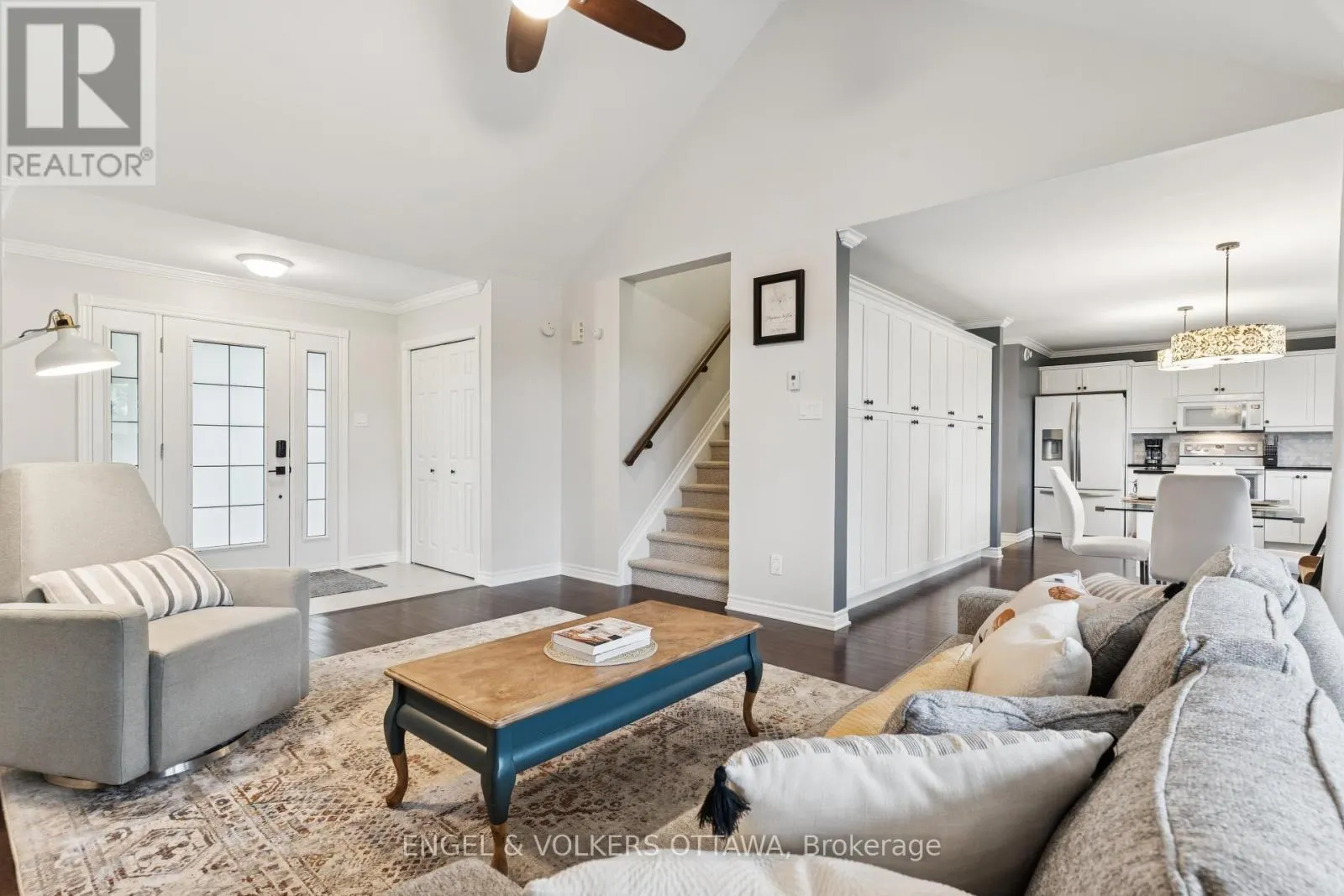161 DES PINS STREET