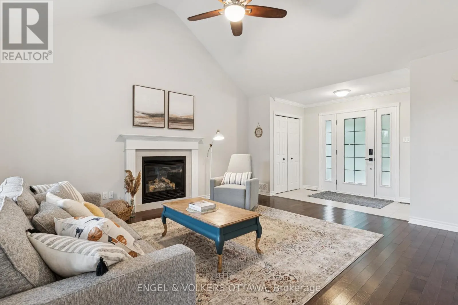 161 DES PINS STREET