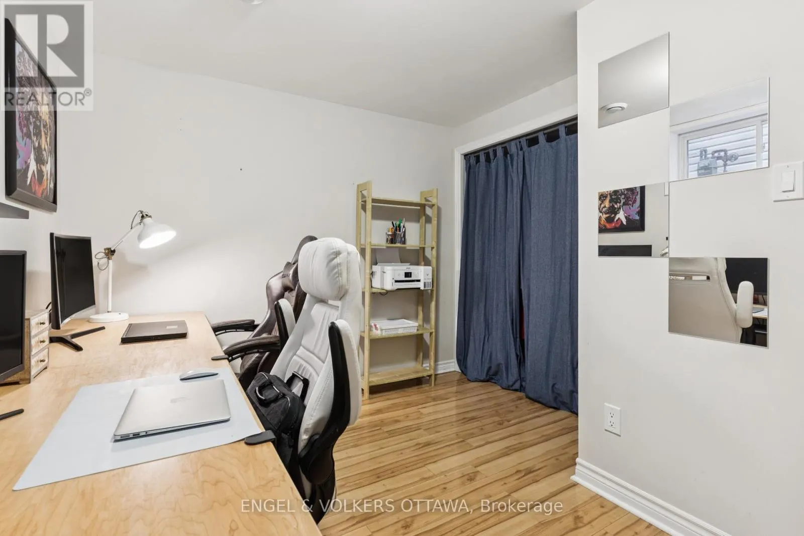 161 DES PINS STREET