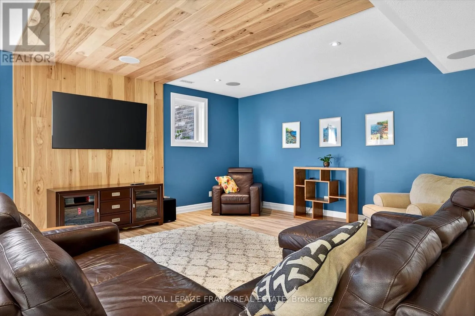 633 CARVETH DRIVE