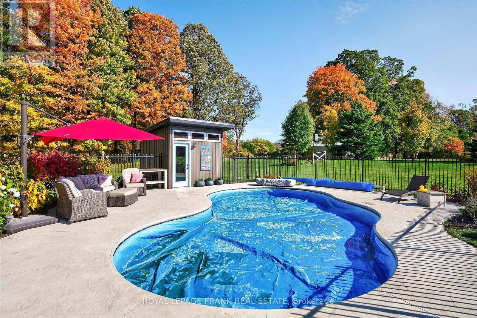 633 CARVETH DRIVE