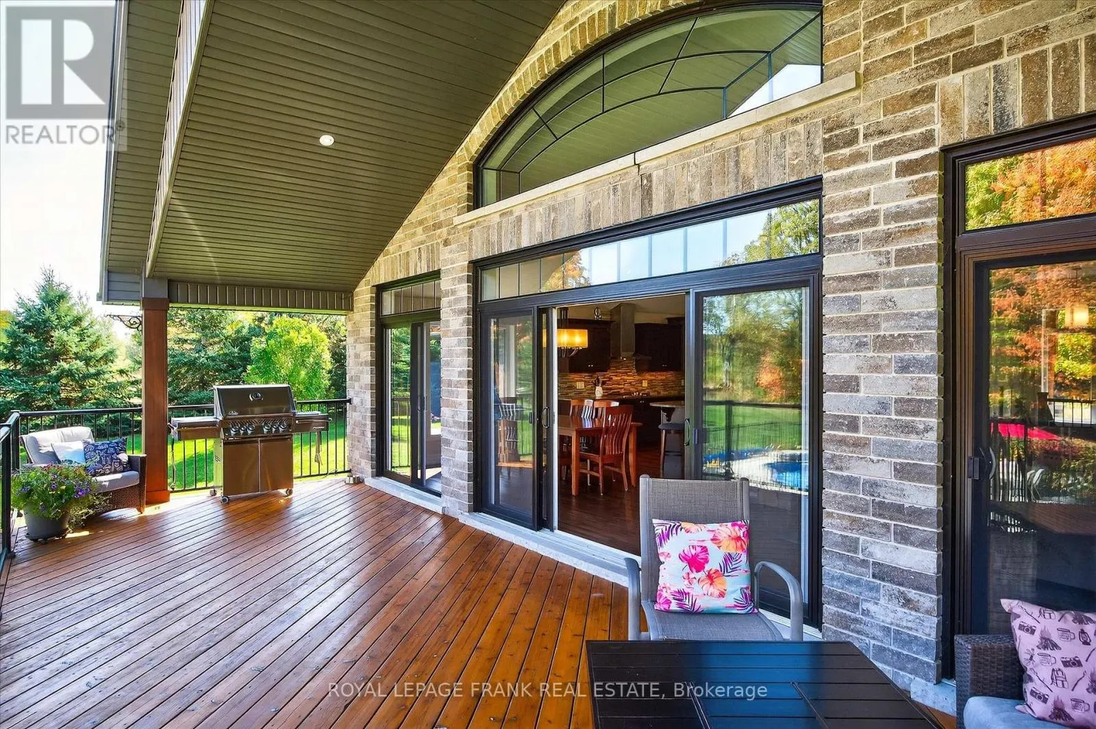 633 CARVETH DRIVE