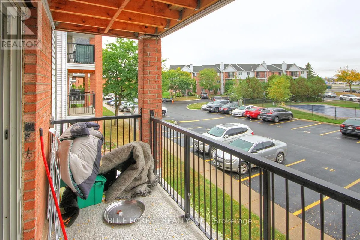 37 - 1096 JALNA BOULEVARD, #37