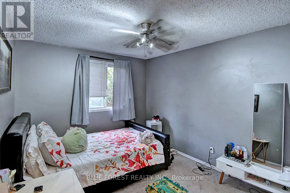37 - 1096 JALNA BOULEVARD, #37