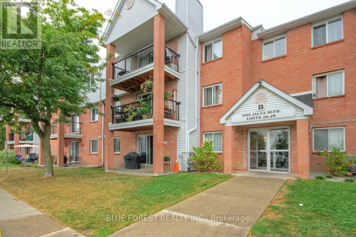 37 - 1096 JALNA BOULEVARD, #37