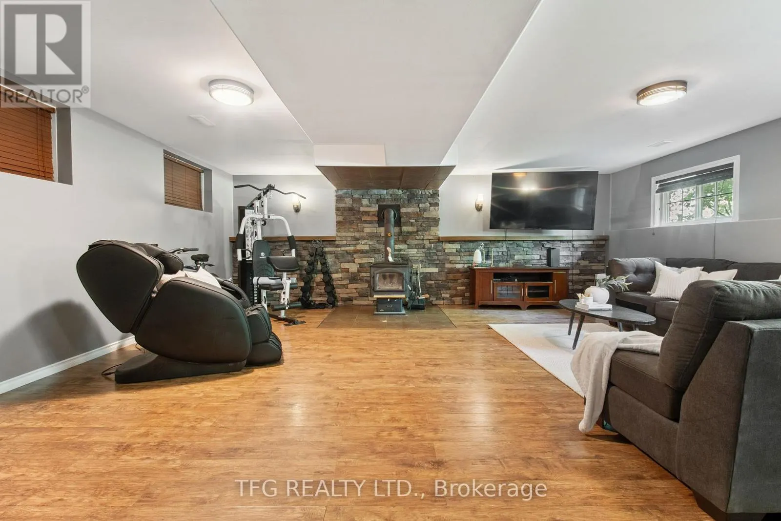 280 PORTER ROAD