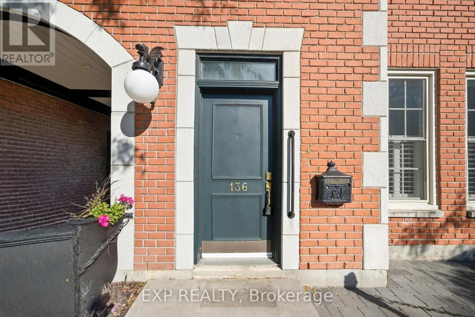 102 - 136 HIBERNIA STREET, #102