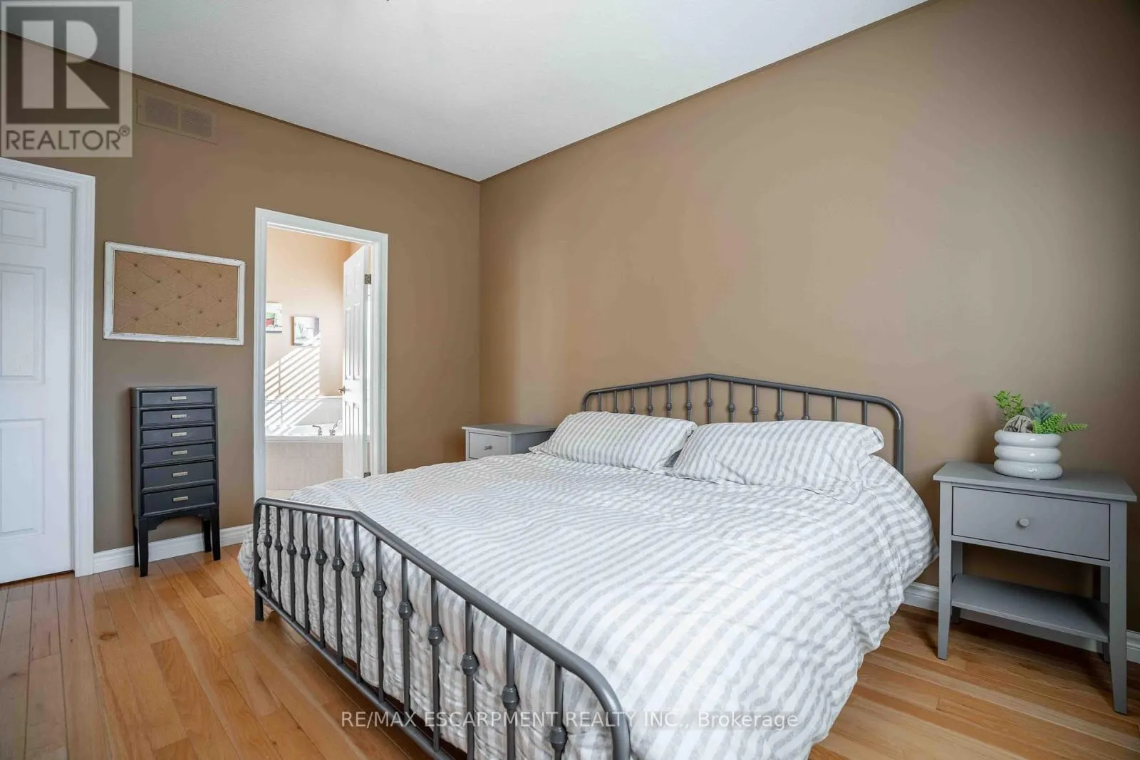 441 CRERAR DRIVE