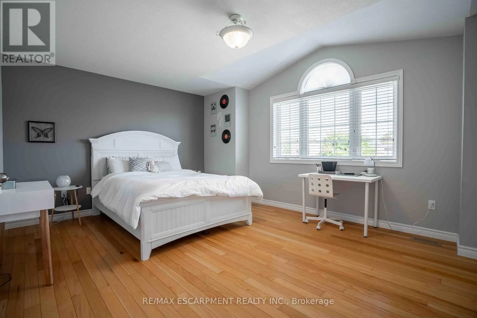 441 CRERAR DRIVE
