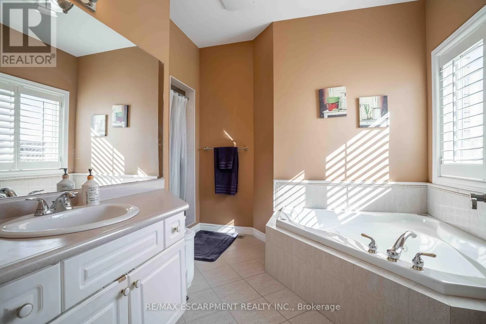 441 CRERAR DRIVE