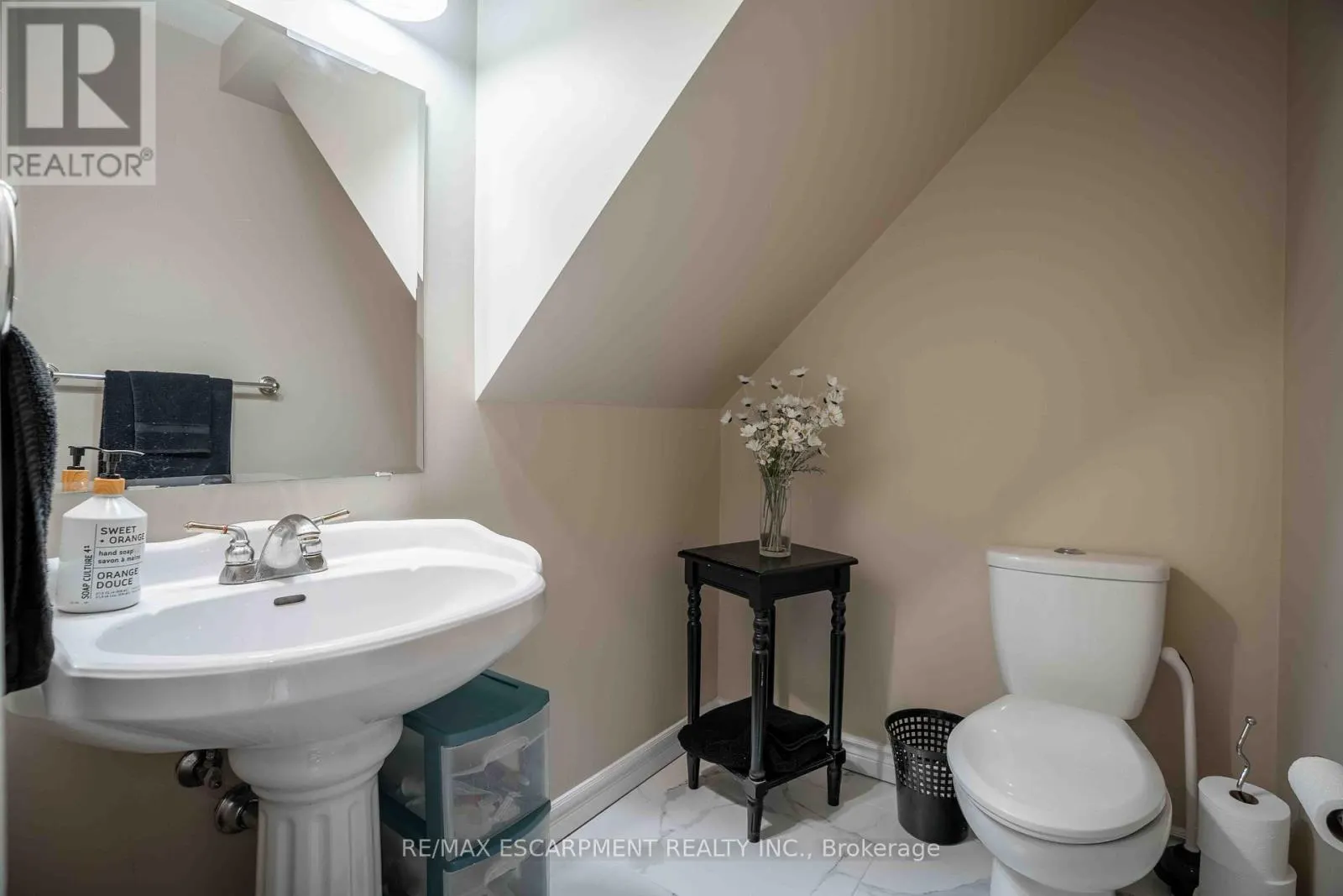 441 CRERAR DRIVE