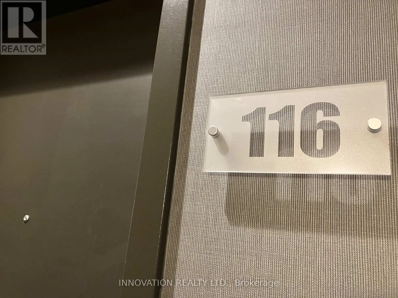 116 - 120 PRESTIGE CIRCLE