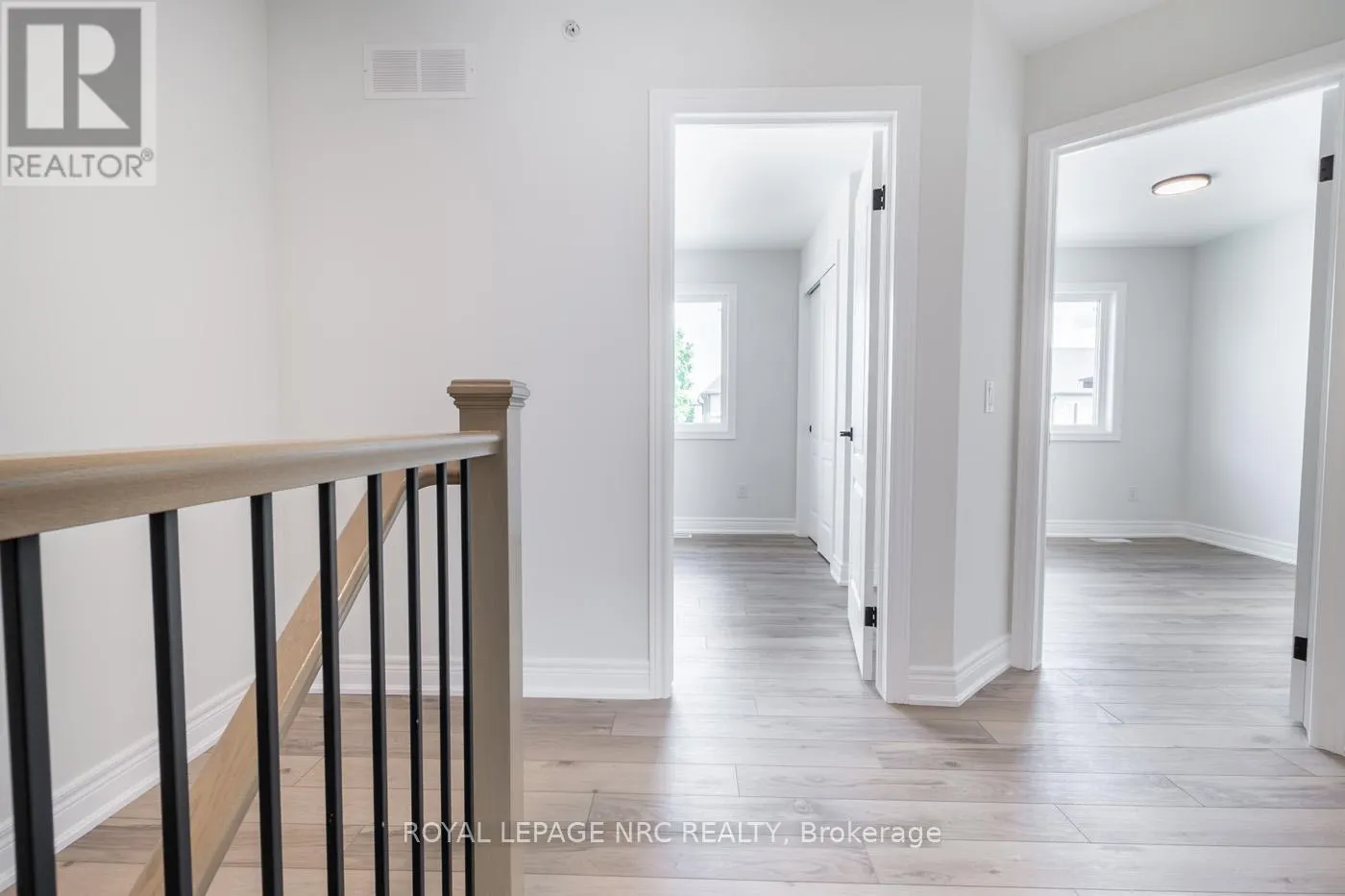 15 - 121A MOFFATT STREET, #15