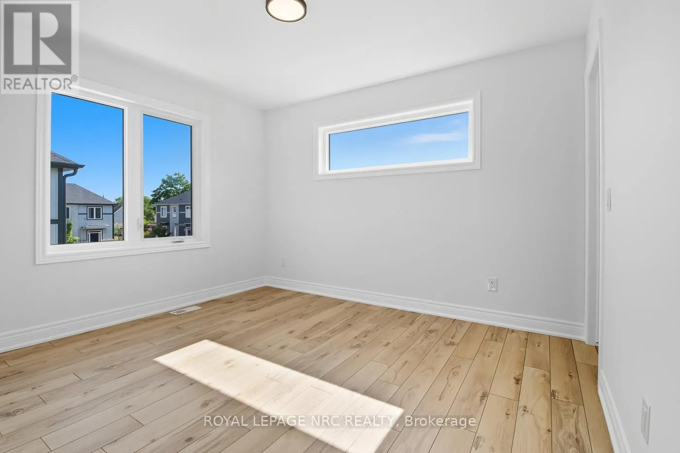 13 - 121A MOFFATT STREET, #13