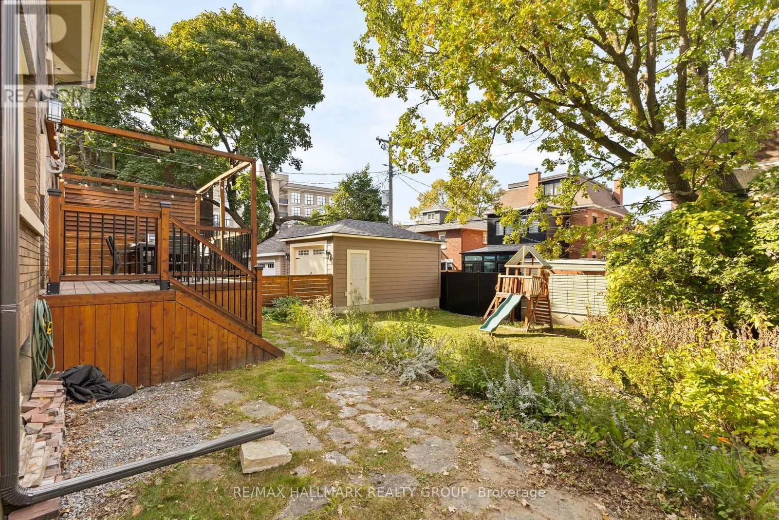 321 CLEMOW AVENUE