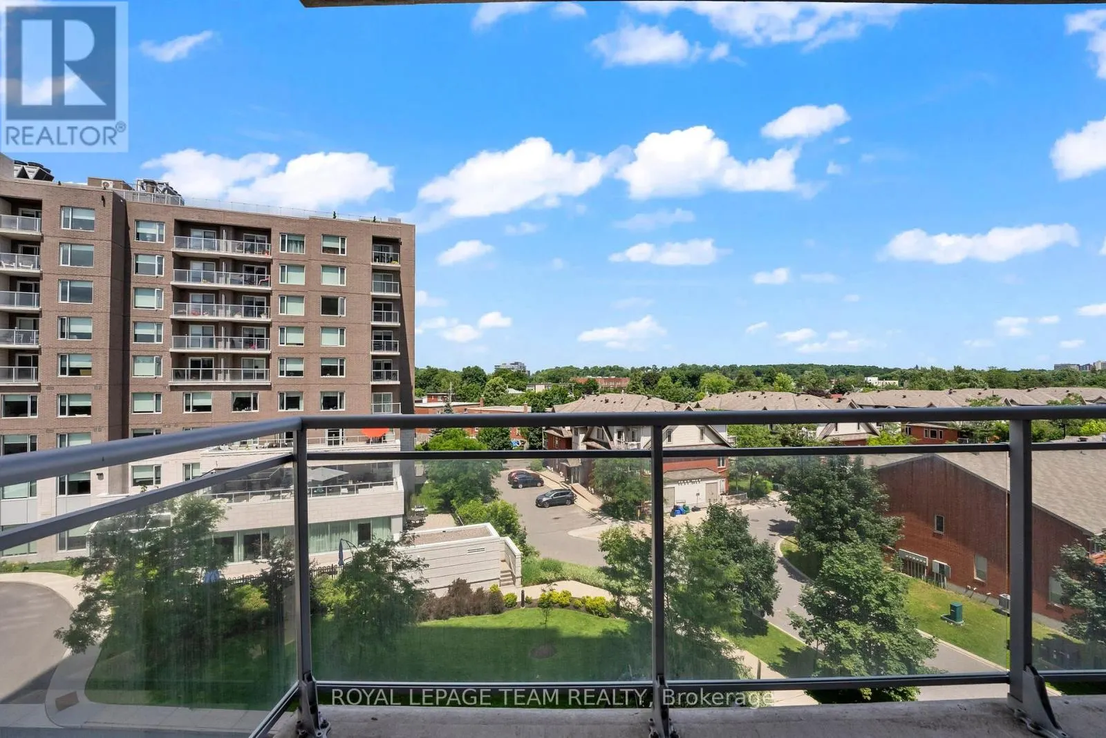 506 - 90 LANDRY STREET